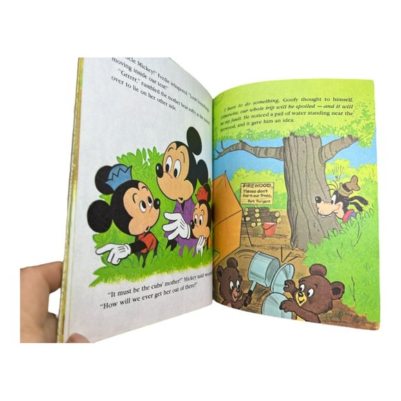 Vintage 1978 Walt Disney's Mickey Mouse and Goofy The Big Bear Scare - Picture 8 of 9